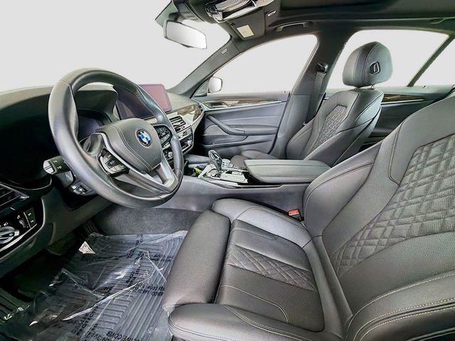 2022 BMW 5 Series 530i xDrive Sedan - 23025682 - 21