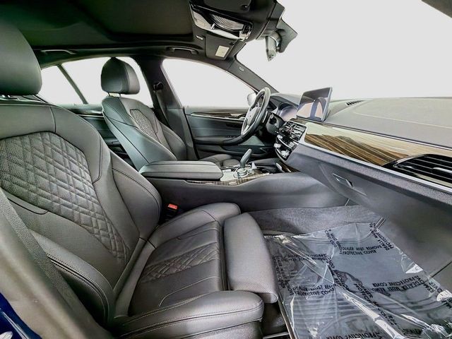 2022 BMW 5 Series 530i xDrive Sedan - 23025682 - 22