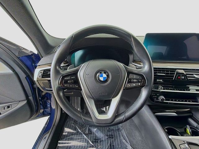2022 BMW 5 Series 530i xDrive Sedan - 23025682 - 32