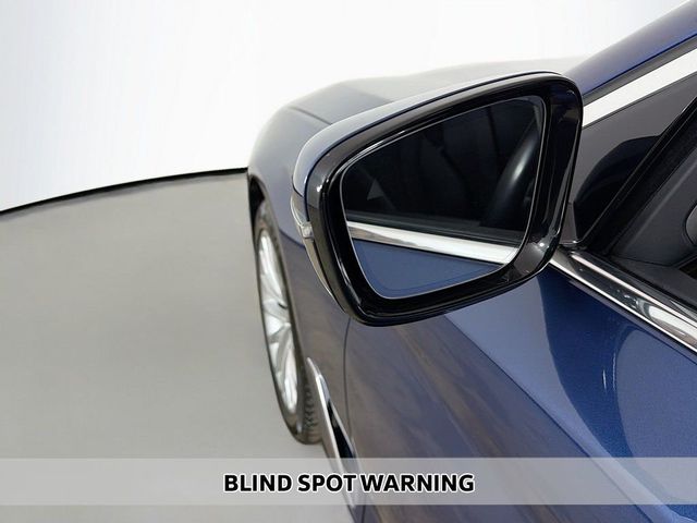 2022 BMW 5 Series 530i xDrive Sedan - 23025682 - 6
