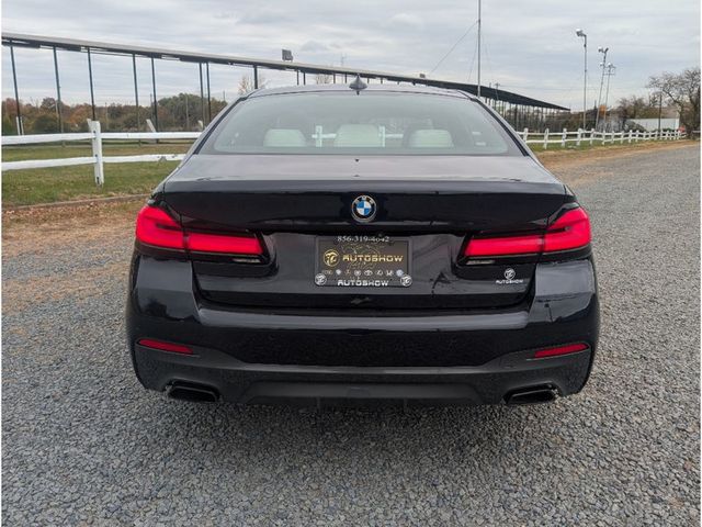 2022 BMW 5 Series 530i xDrive Sedan - 22941494 - 5