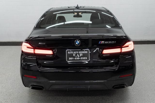 2022 BMW 5 Series 530i xDrive Sedan - 22724456 - 4