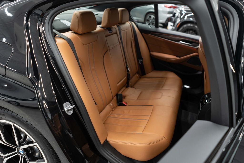 2022 Bmw 530i xDrive photo 12