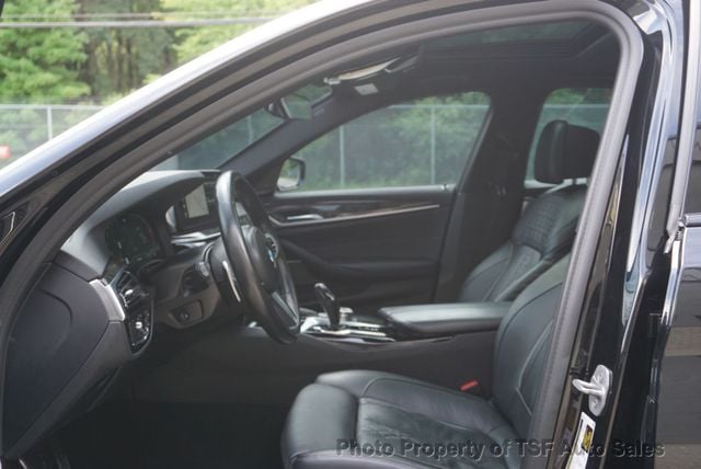 2022 BMW 5 Series 540i Sedan M SPORT/PREMIUM/LUXURY SEATING/20" WHEELS/HUD LOADED! - 23074618 - 9