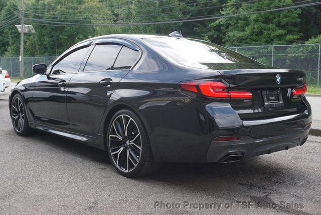 2022 BMW 5 Series 540i Sedan M SPORT/PREMIUM/LUXURY SEATING/20" WHEELS/HUD LOADED! - 23074618 - 4