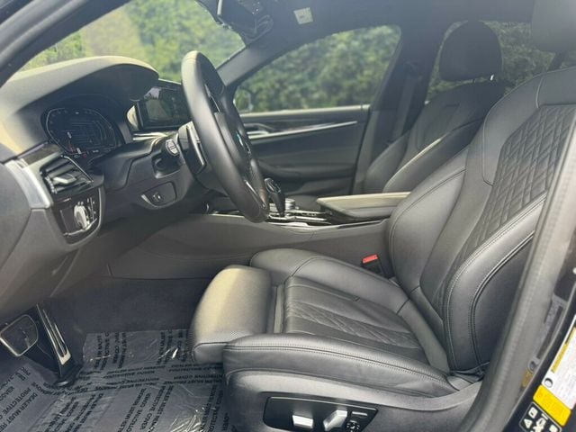2022 BMW 5 Series 540i xDrive Sedan - 23041320 - 13