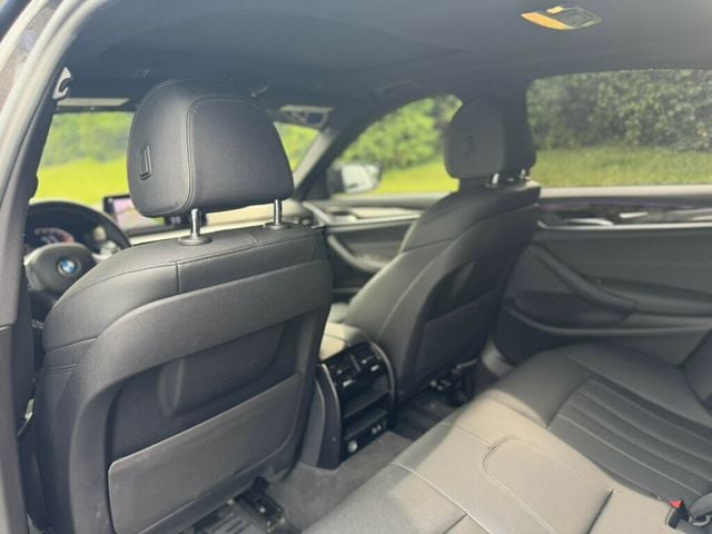 2022 BMW 5 Series 540i xDrive Sedan - 23041320 - 16