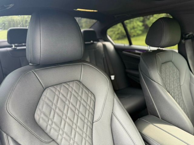 2022 BMW 5 Series 540i xDrive Sedan - 23041320 - 22