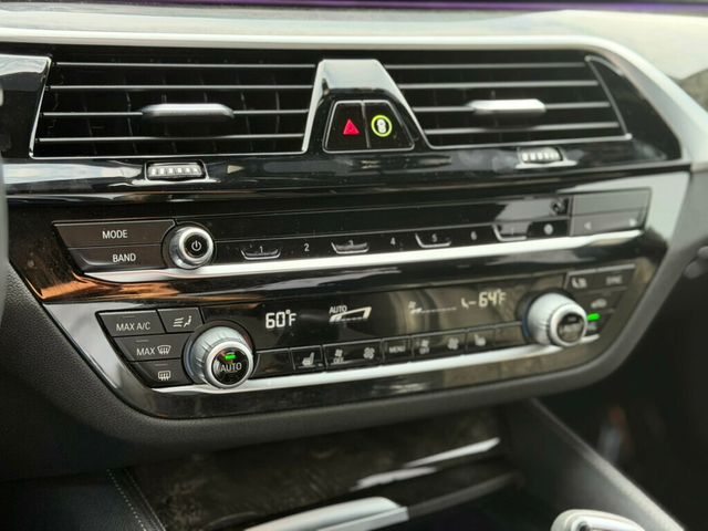 2022 BMW 5 Series 540i xDrive Sedan - 23041320 - 31