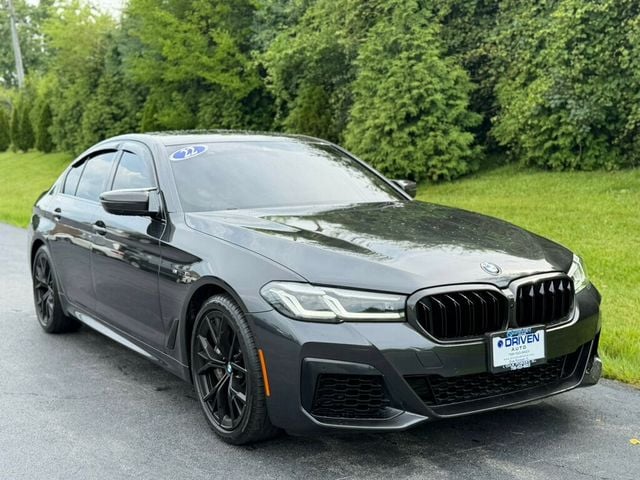2022 BMW 5 Series 540i xDrive Sedan - 23041320 - 8