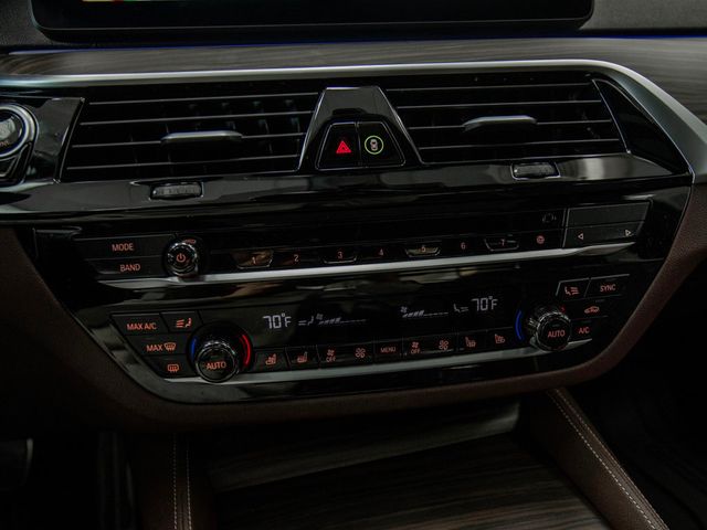 2022 BMW 5 Series M550i xDrive Sedan - 22996118 - 22