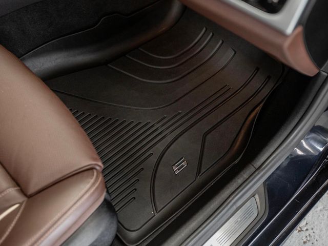 2022 BMW 5 Series M550i xDrive Sedan - 22996118 - 37