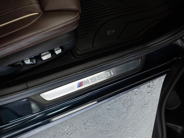 2022 BMW 5 Series M550i xDrive Sedan - 22996118 - 38