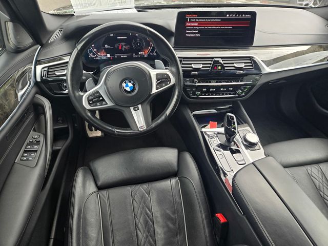 2022 BMW 5 Series M550i xDrive Sedan - 23032028 - 10
