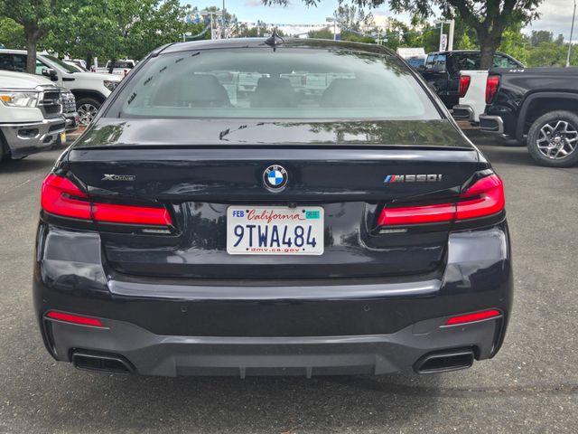 2022 BMW 5 Series M550i xDrive Sedan - 23032028 - 4
