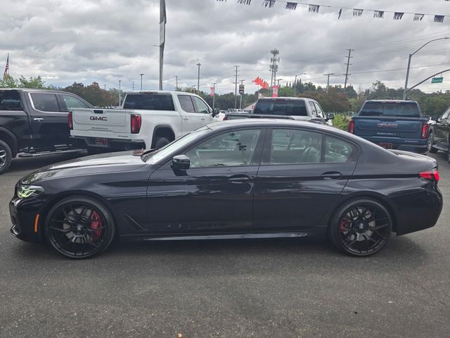 2022 BMW 5 Series M550i xDrive Sedan - 23032028 - 6