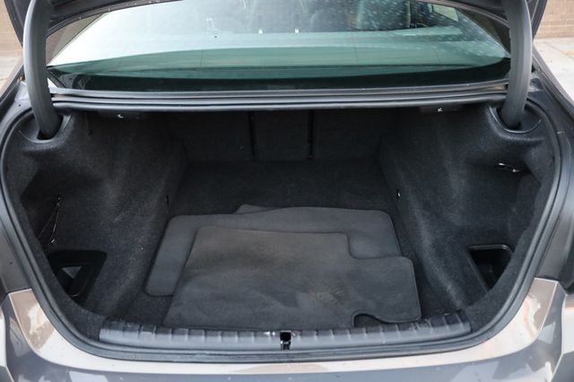 2022 BMW 5 Series M550i xDrive Sedan - 22949776 - 10