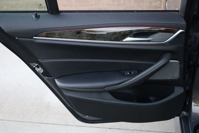 2022 BMW 5 Series M550i xDrive Sedan - 22949776 - 14