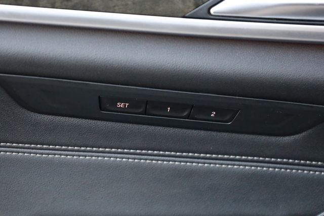 2022 BMW 5 Series M550i xDrive Sedan - 22949776 - 30