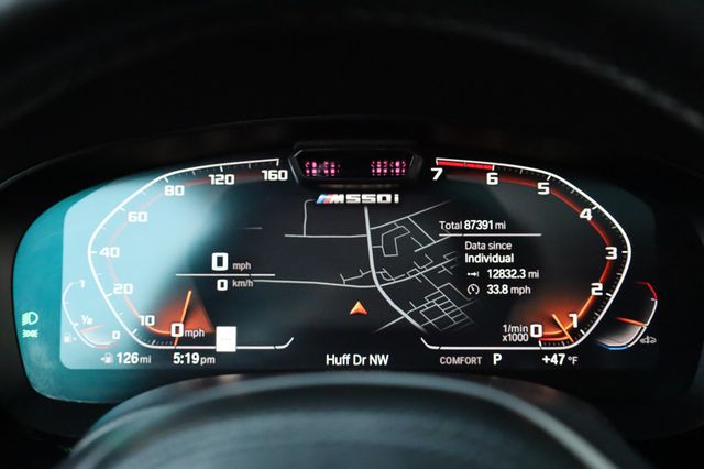 2022 BMW 5 Series M550i xDrive Sedan - 22949776 - 39