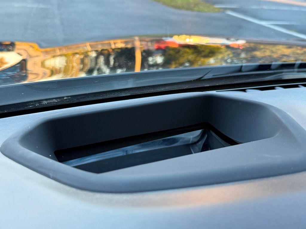 2022 BMW 5 Series M550i xDrive Sedan - 22955888 - 15