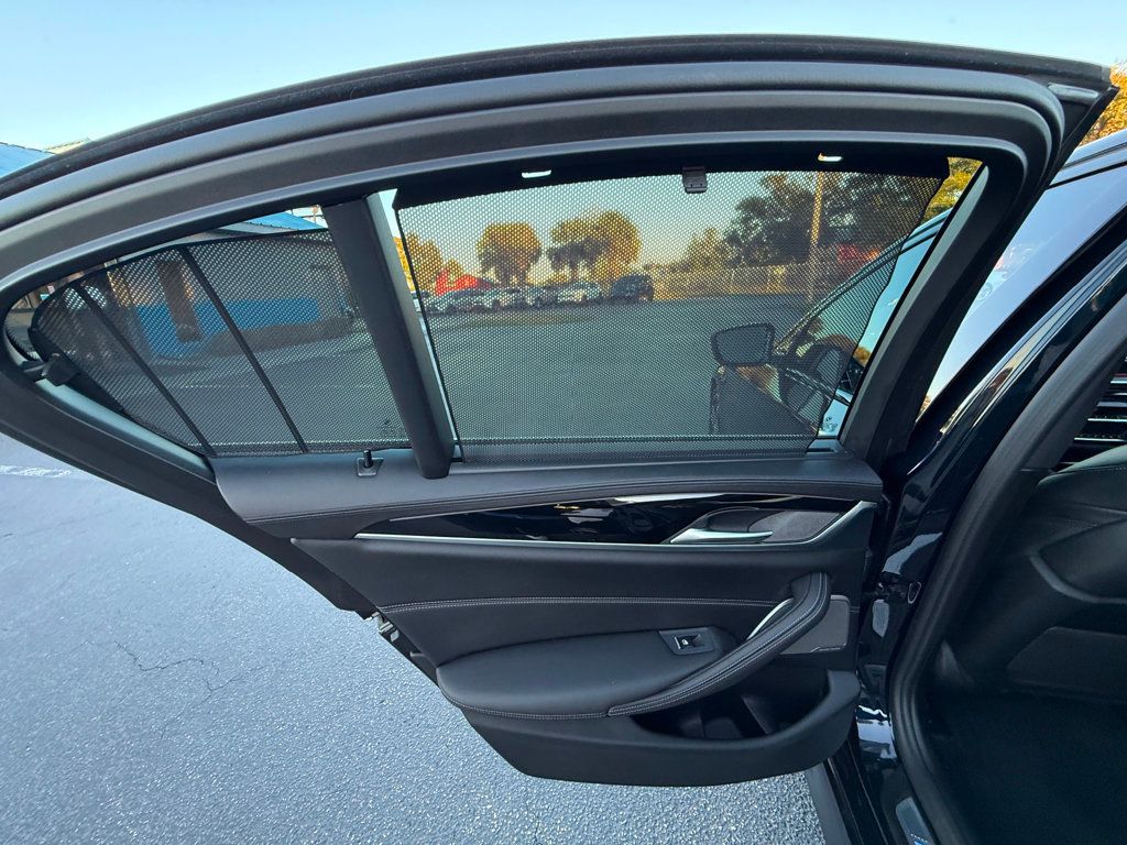 2022 BMW 5 Series M550i xDrive Sedan - 22955888 - 30