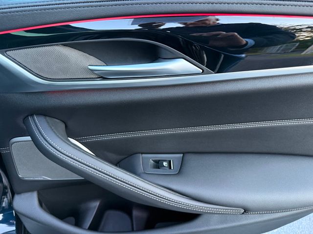 2022 BMW 5 Series M550i xDrive Sedan - 22955888 - 36