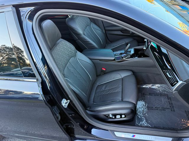 2022 BMW 5 Series M550i xDrive Sedan - 22955888 - 37