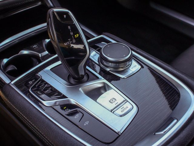 2022 BMW 740i xDrive - 23093763 - 28