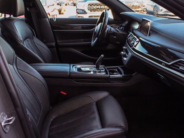 2022 BMW 740i xDrive - 23093763 - 41