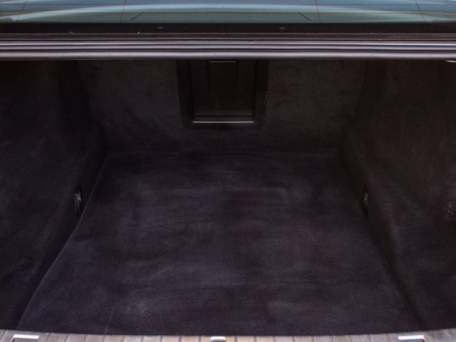 2022 BMW 740i xDrive - 23093763 - 44