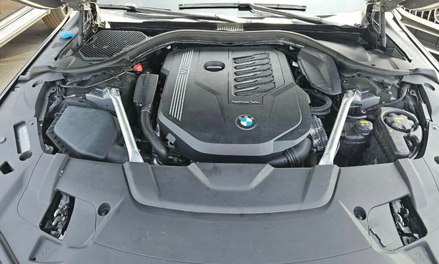 2022 BMW 7 Series 740i - 23037113 - 13