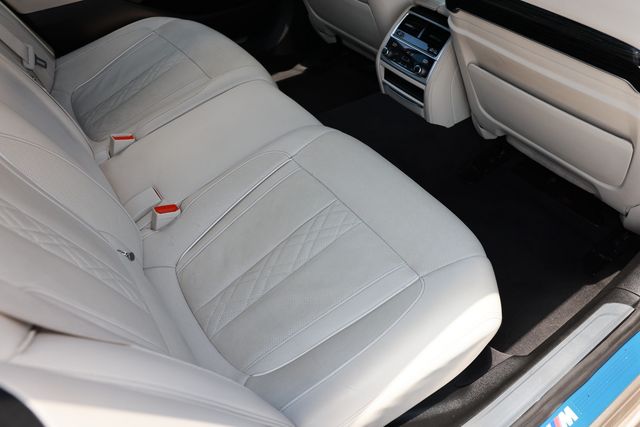2022 BMW 7 Series 740i - 23027059 - 14