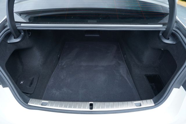 2022 BMW 7 Series 740i M Sport - 23035603 - 25