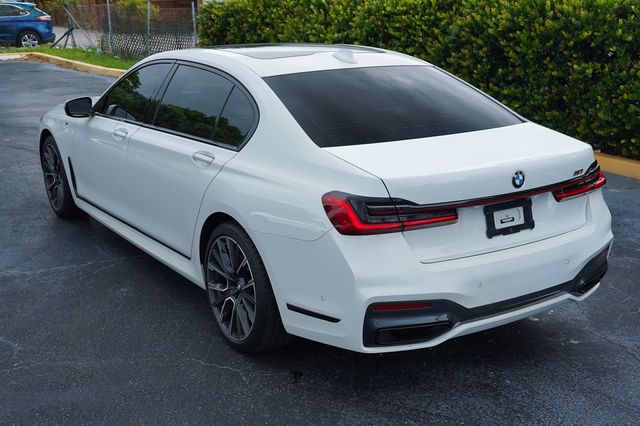 2022 BMW 7 Series 740i M Sport - 23035603 - 7