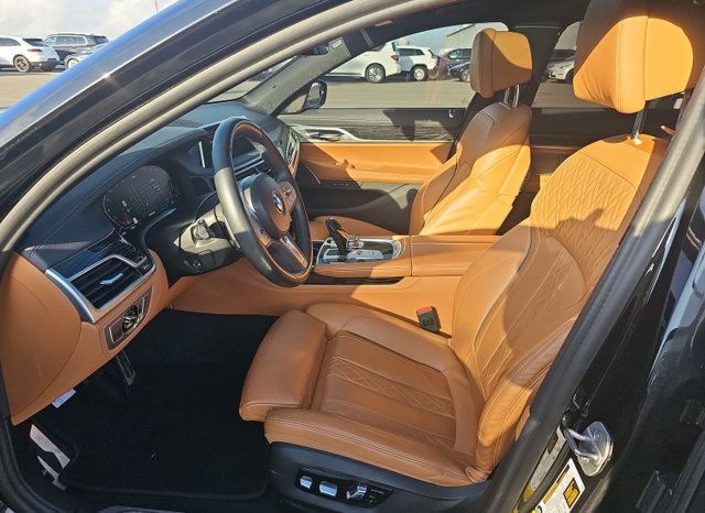 2022 BMW 7 Series 740i M SPORT LINE - 23098667 - 1