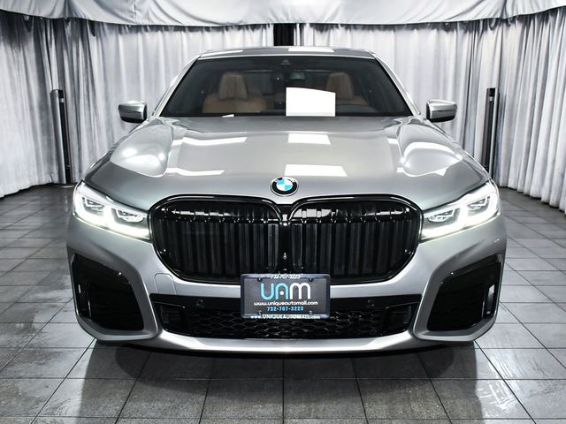 2022 BMW 7 Series 740i xDrive - 23011163 - 1