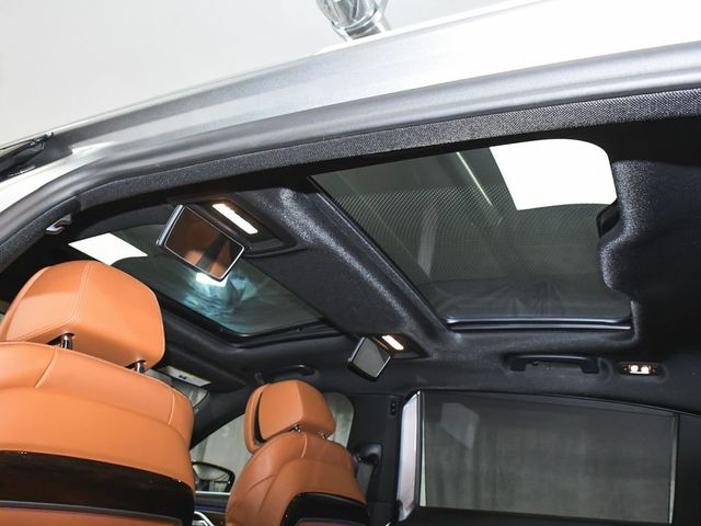 2022 BMW 7 Series 740i xDrive - 23011163 - 61