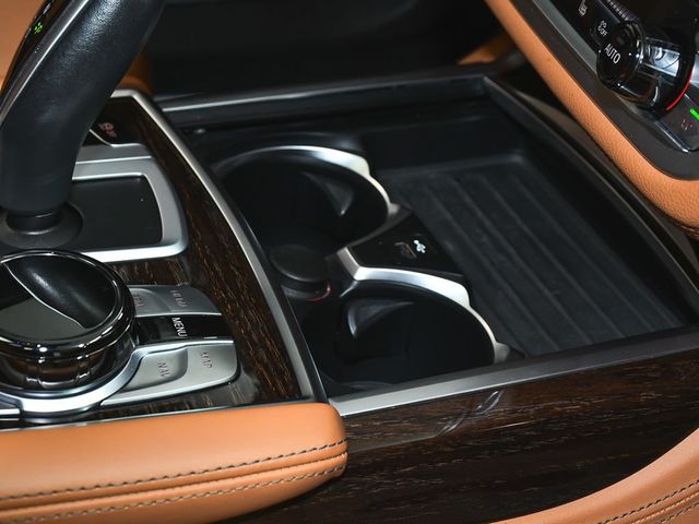 2022 BMW 7 Series 740i xDrive - 23011163 - 74