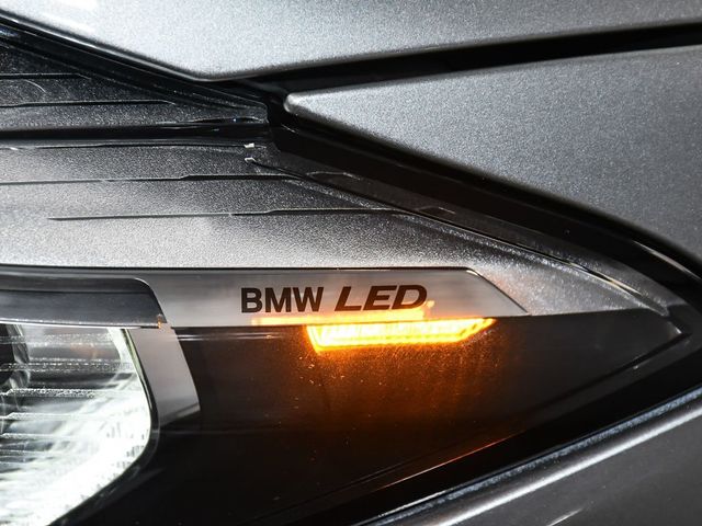 2022 BMW 7 Series 740i xDrive - 23011163 - 85