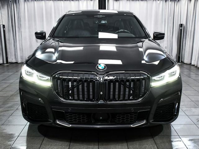 2022 BMW 7 Series 740i xDrive - 23038967 - 1