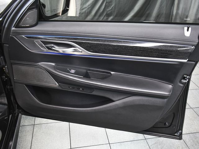 2022 BMW 7 Series 740i xDrive - 23038967 - 20