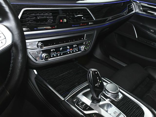 2022 BMW 7 Series 740i xDrive - 23038967 - 49