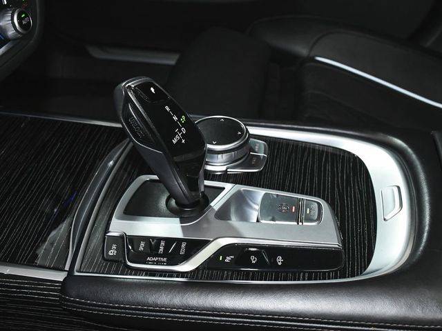 2022 BMW 7 Series 740i xDrive - 23038967 - 51