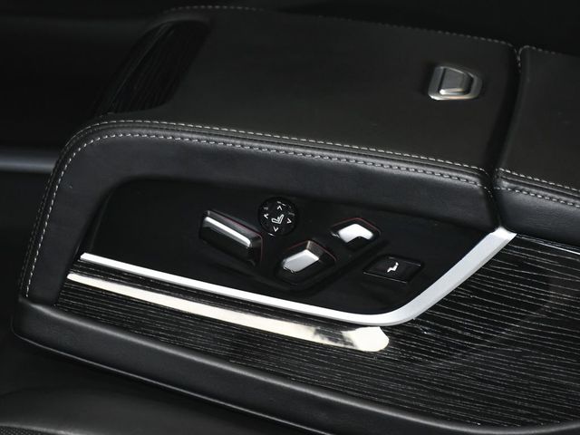 2022 BMW 7 Series 740i xDrive - 23038967 - 60