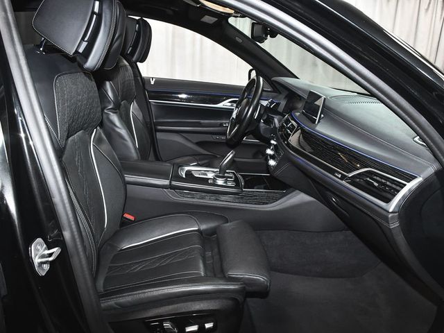 2022 BMW 7 Series 740i xDrive - 23038967 - 67