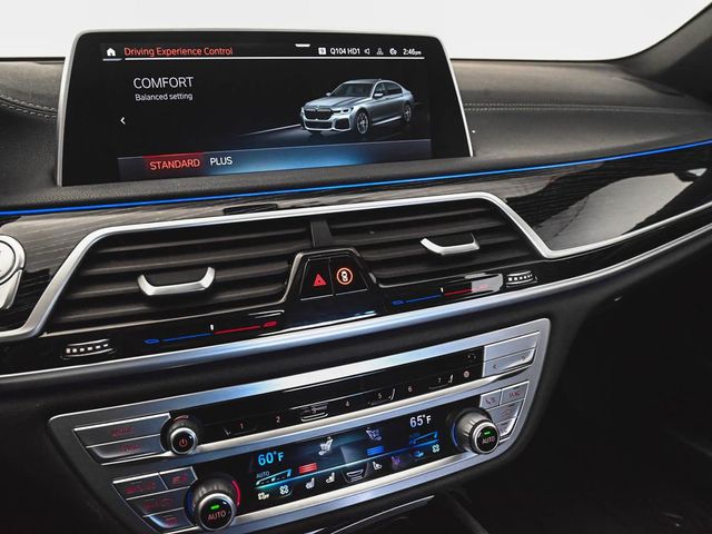 2022 BMW 7 Series 740i xDrive - 22985111 - 19