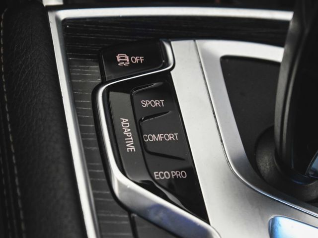 2022 BMW 7 Series 740i xDrive - 22985111 - 30