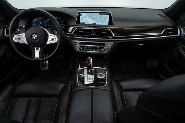 2022 BMW 7 Series 740i xDrive - 22404795 - 10