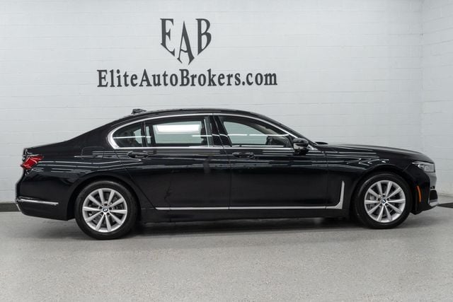 2022 BMW 7 Series 740i xDrive - 22540958 - 3